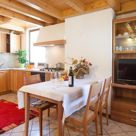 Casa Al Moro Apartment Рока Пиеторе Екстериор снимка