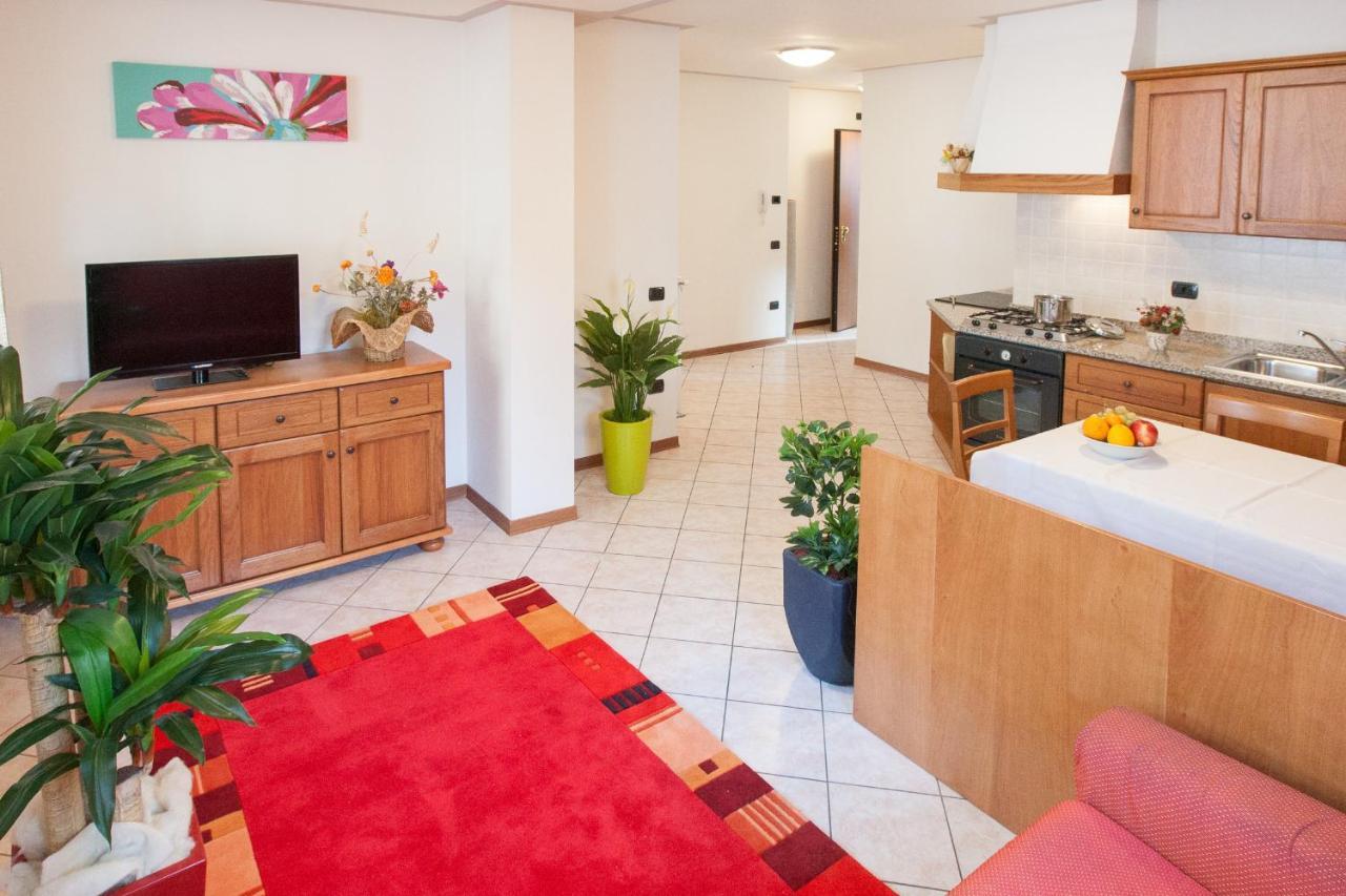 Casa Al Moro Apartment Рока Пиеторе Екстериор снимка